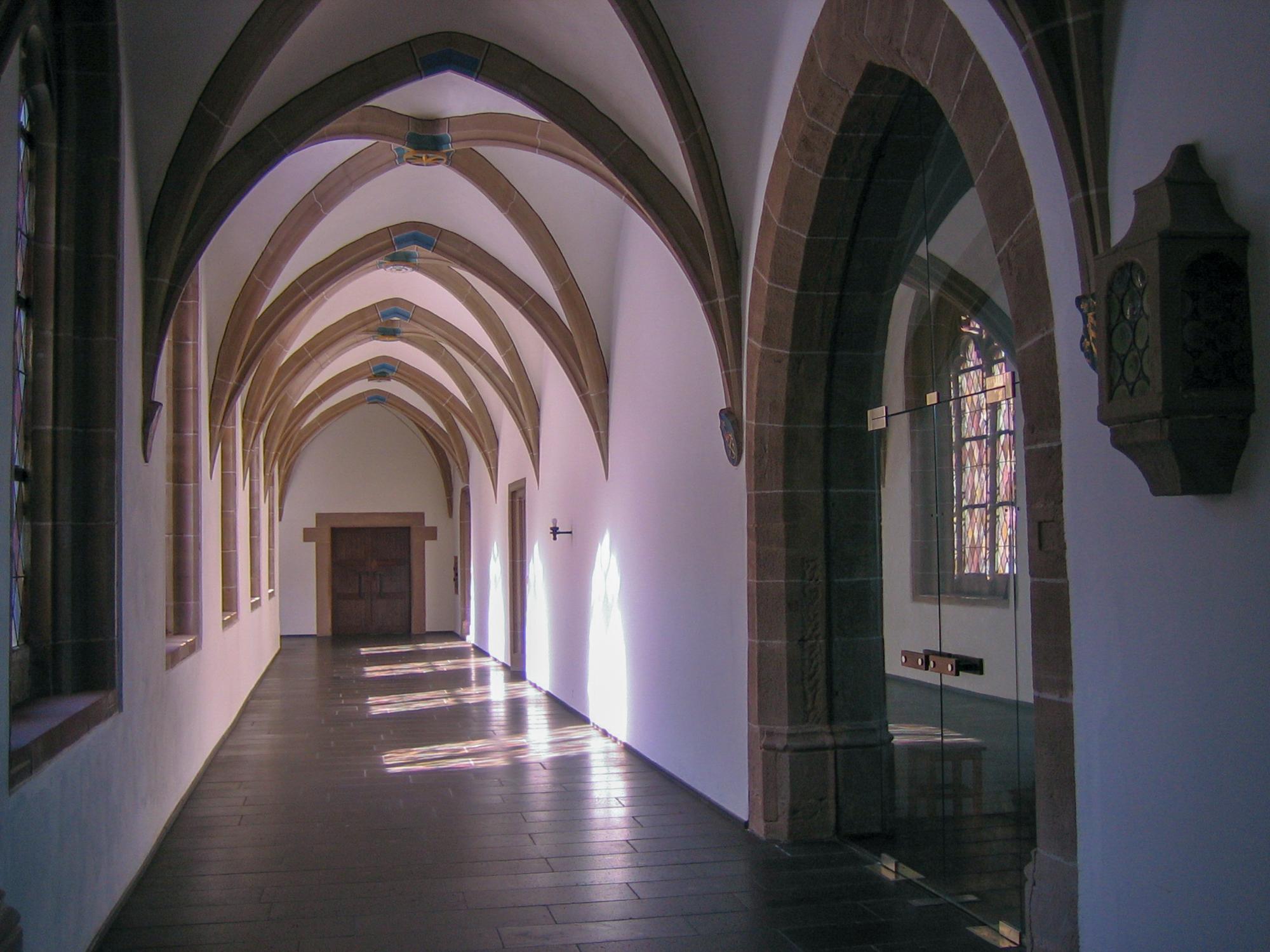 Mariawald Kreuzgang (c) Abtei Mariwald